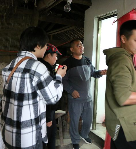智汇堂丨“援建爱心屋，温暖一个家”凤姐爱心屋落成
