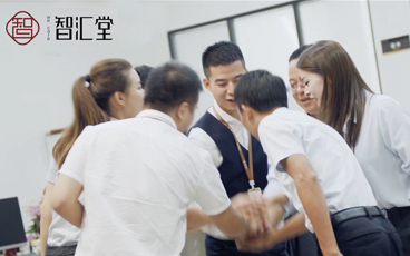 智汇堂《YOUNG》